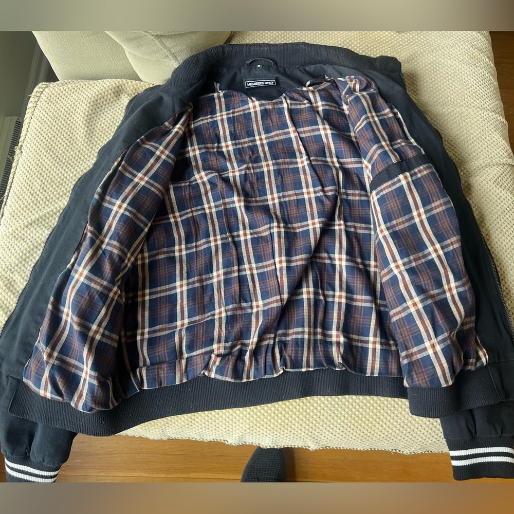 Members Only Jacket - Picture 3 of 9